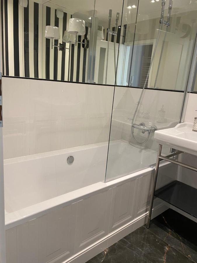 Przyjazny Apartament Lejlighed Łódź Eksteriør billede
